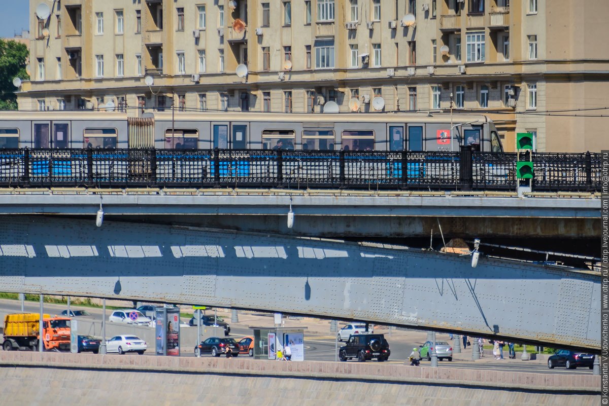 Автобусная прогулка по Москве (2018.05.06) img2448s.jpg