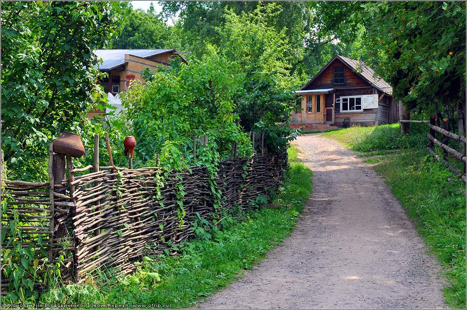 Музей деревянного зодчества в Нижнем Новгороде (10.07.2010) 2229s_2.jpg