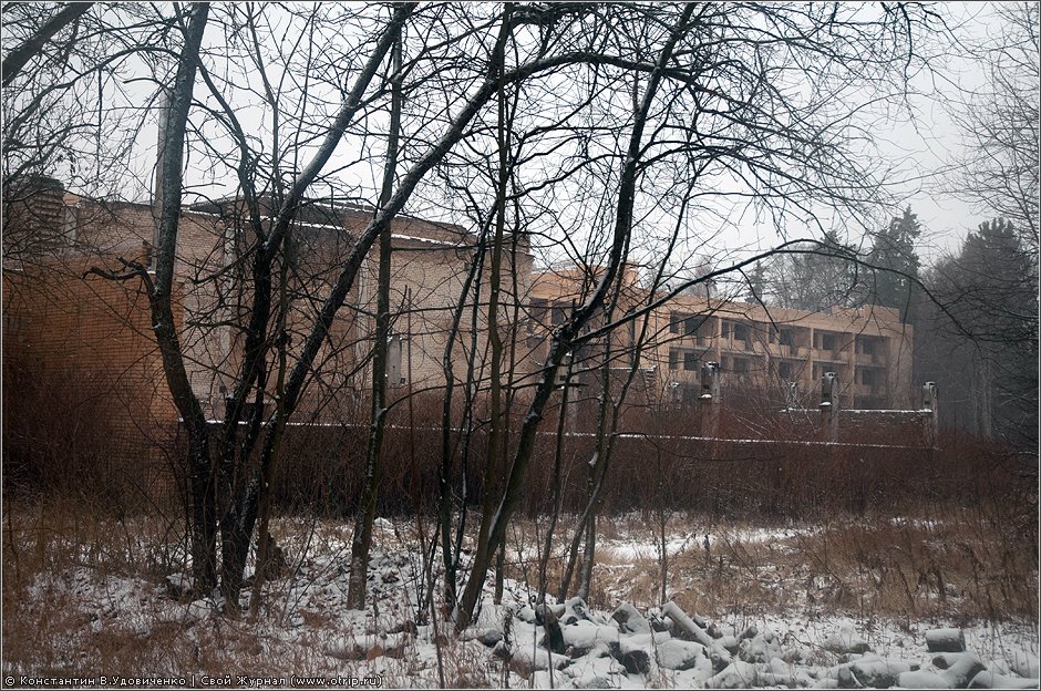 Недостроенный пансионат, Марфино (03.12.2011) 7122s_2.jpg