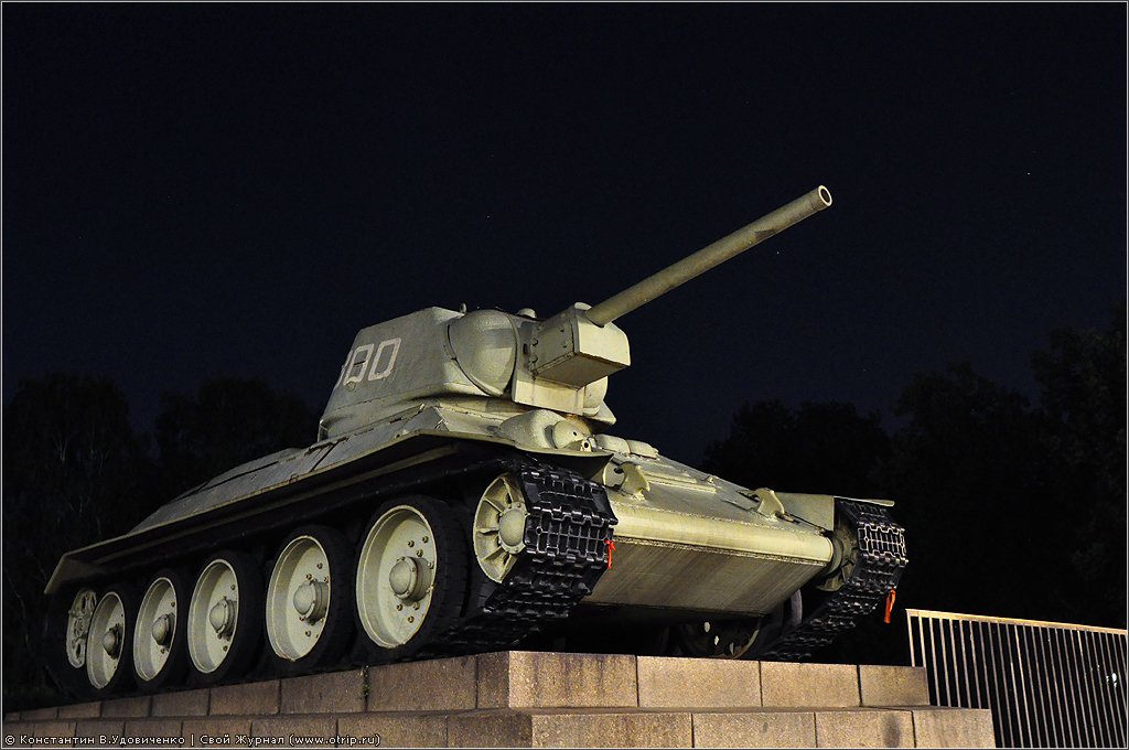 Поездка в Европу (07.07-03.08.2012) 7147s_2.jpg