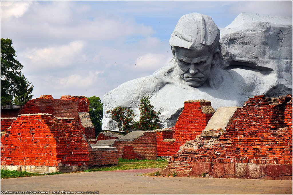 Поездка в Европу (07.07-03.08.2012) 8033s_2.jpg