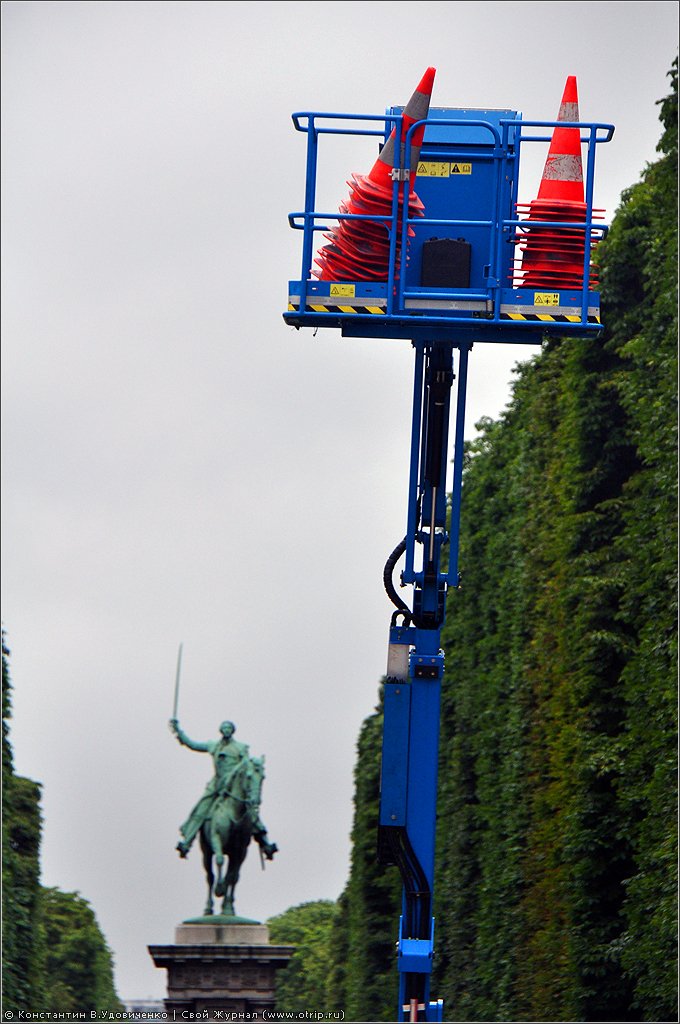 Поездка в Европу (07.07-03.08.2012) 8043s_2.jpg