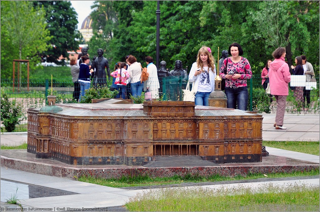 Прогулка по СПб (25-28.06.2012) 5895s_2.jpg