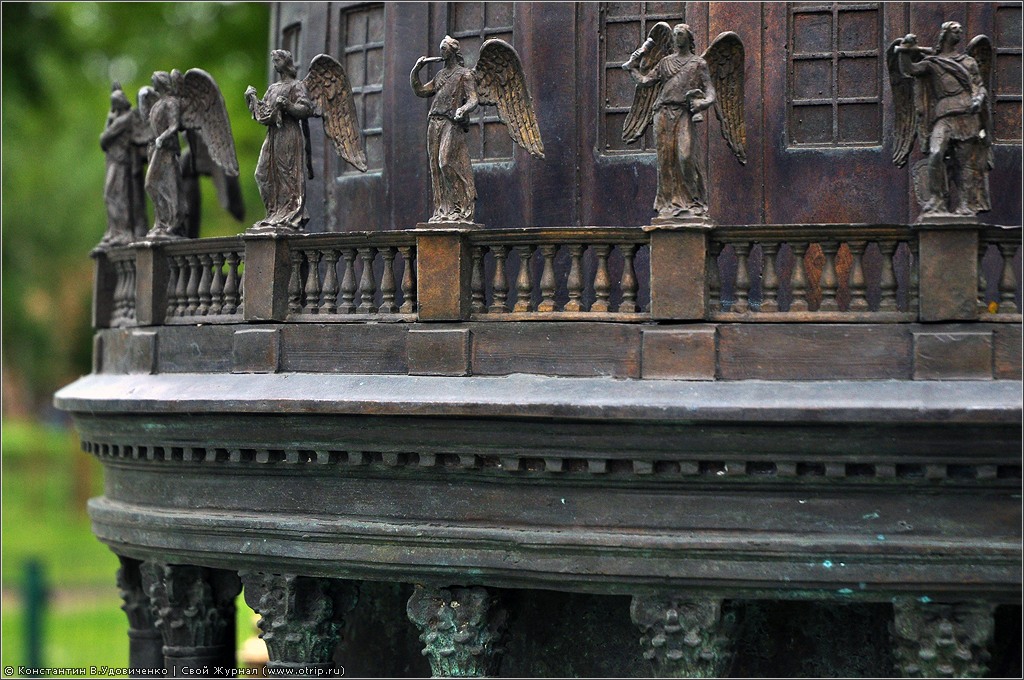 Прогулка по СПб (25-28.06.2012) 5938s_2.jpg