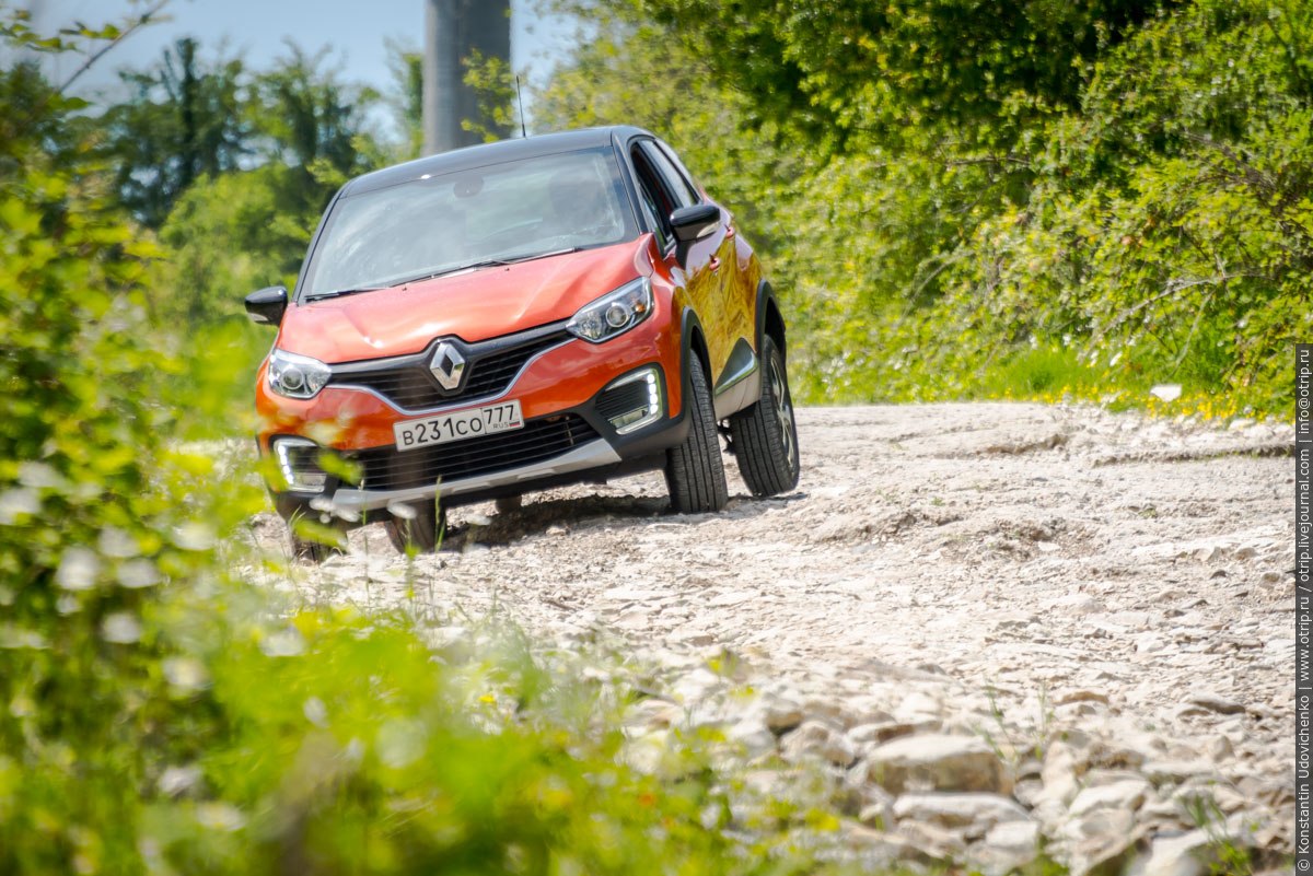 Renault Kaptur тест-драйв в Сочи (2016-05-25_26) img4380s.jpg