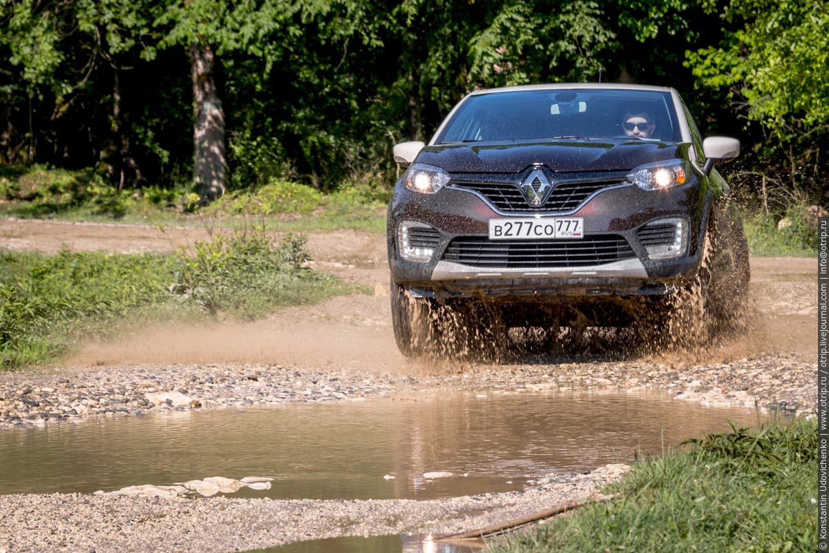 Renault Kaptur тест-драйв в Сочи (2016-05-25_26) img4684s.jpg