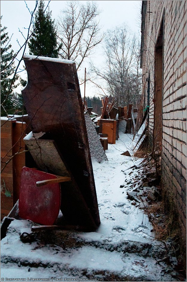 Заброшенная ВЧ (10.12.2011) 7826s_2.jpg