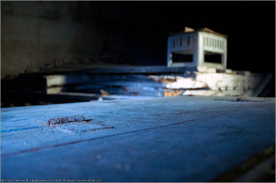 Заброшенная ВЧ (10.12.2011) 7884s_2.jpg