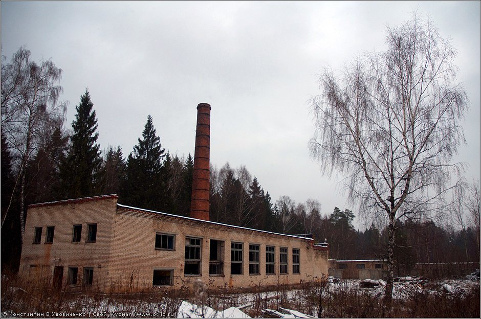 Заброшенная ВЧ (10.12.2011) 8281s_2.jpg