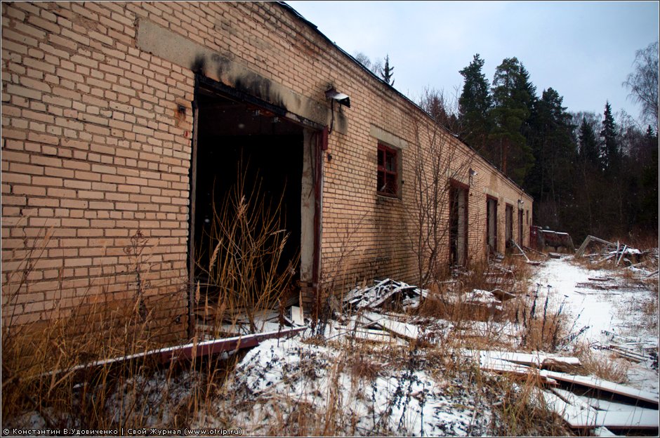 Заброшенная ВЧ (10.12.2011) 8480s_2.jpg