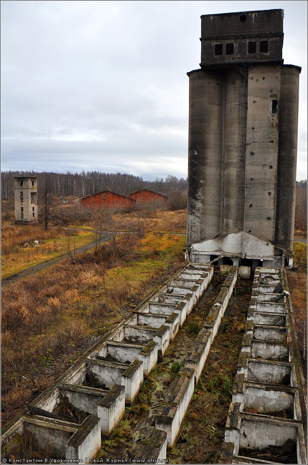 Заброшенные элеваторы, Ярославль (06.11.2010) 1153s_2.jpg