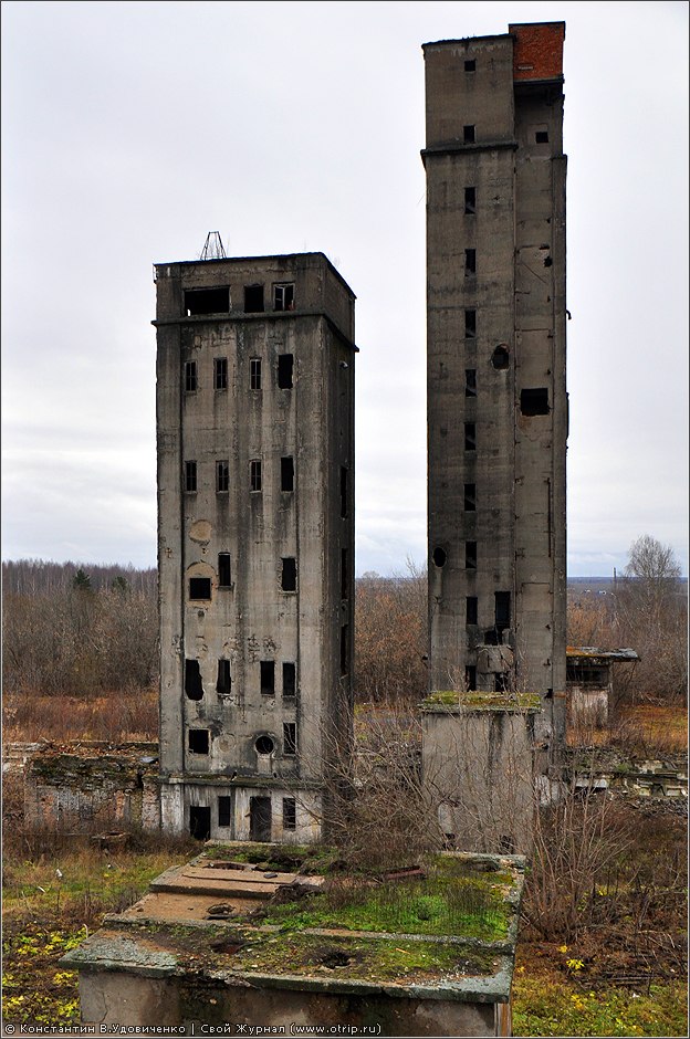 Заброшенные элеваторы, Ярославль (06.11.2010) 1159s_2.jpg
