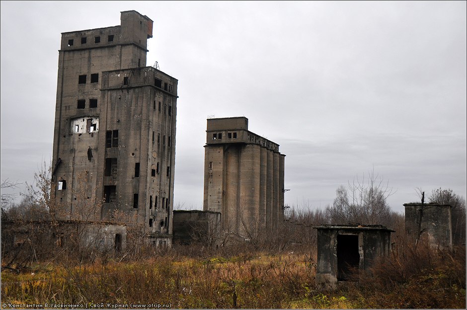 Заброшенные элеваторы, Ярославль (06.11.2010) 1196s_2.jpg