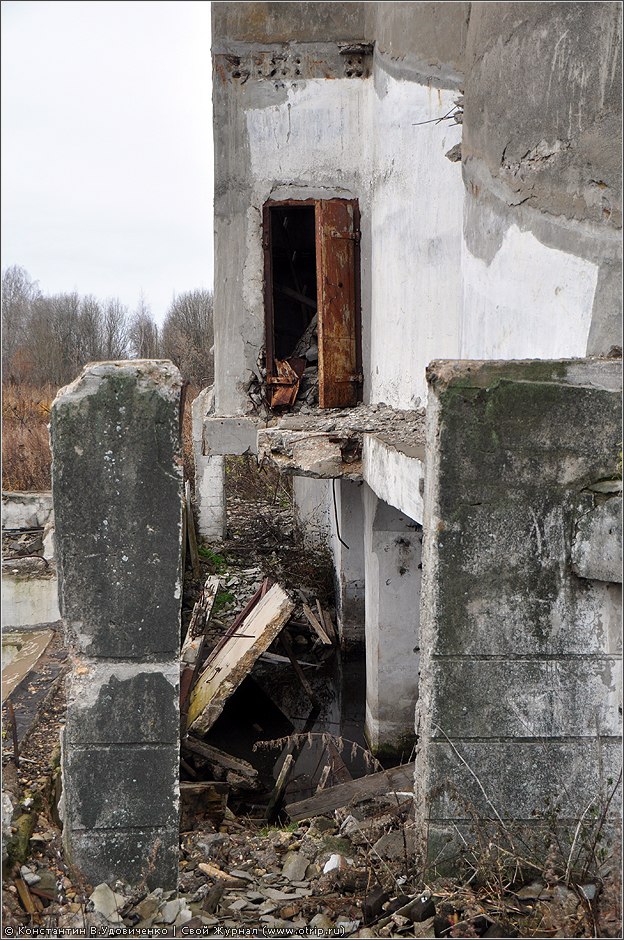Заброшенные элеваторы, Ярославль (06.11.2010) 1265s_2.jpg